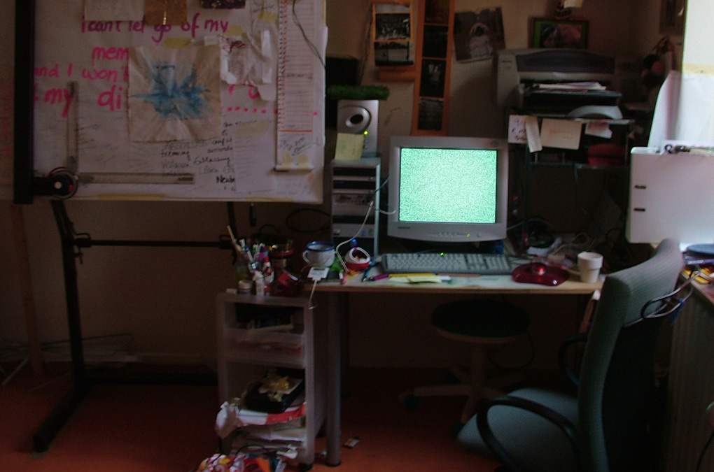 Selected Desks, 2006, Trier (Working on the diploma for visual communication)