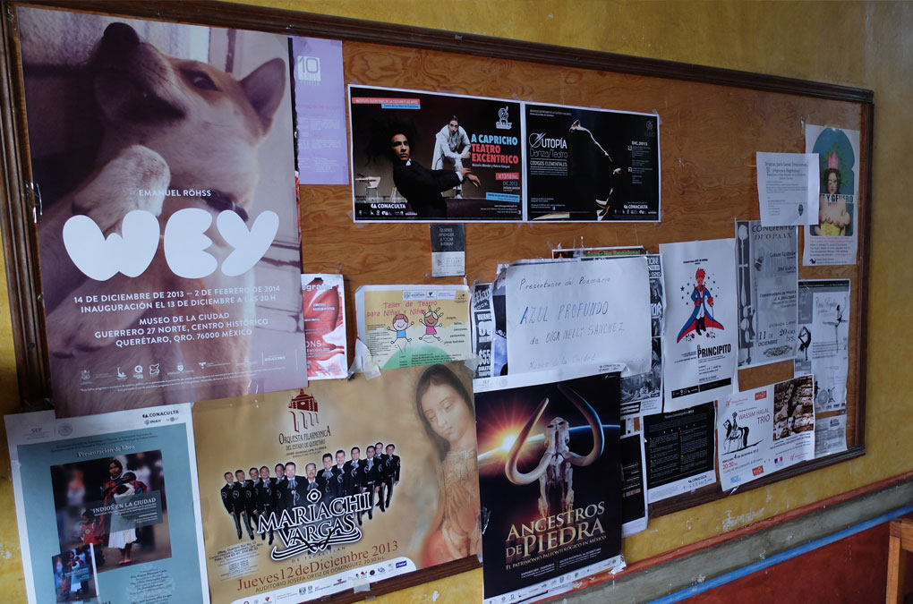 WEY, Poster documentation